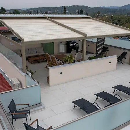 Deluxe 2, With Rooftop Terrace And Breathtaking Views Apartment Asini (Argolis)